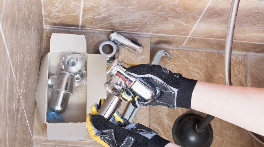 Professional residential roofers in Kingsville, MO